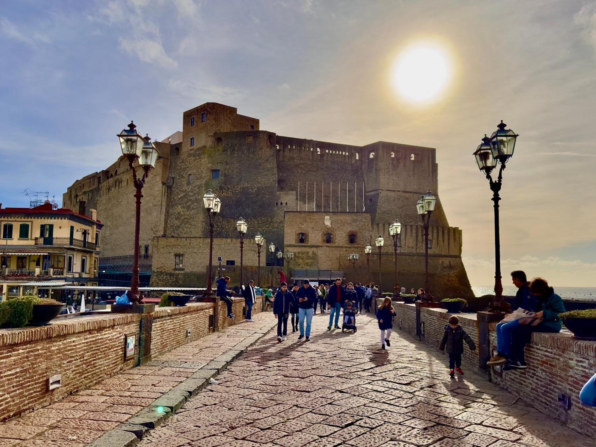 Palazzo Chiatamone Hotel Naples Luaran gambar