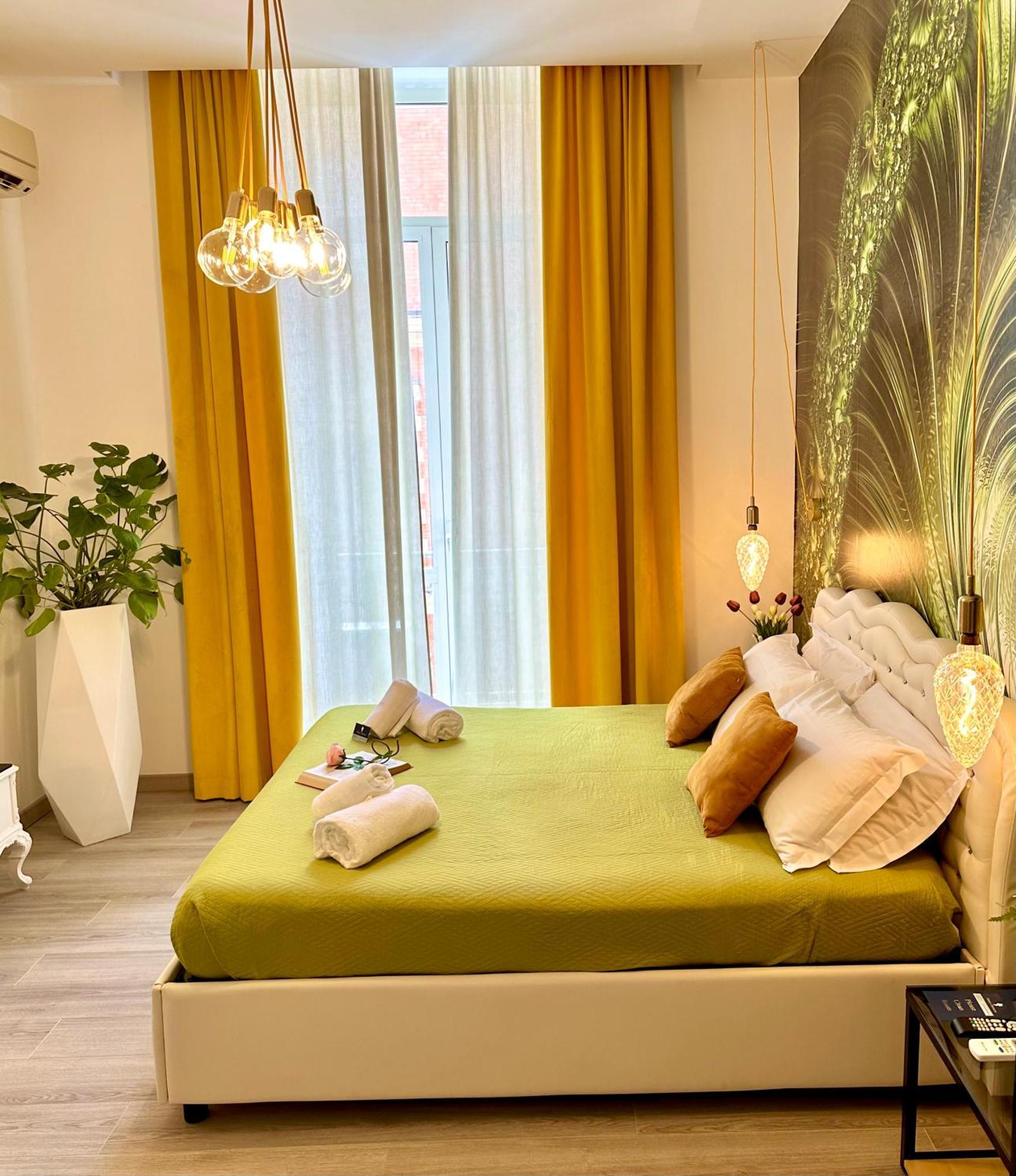Palazzo Chiatamone Hotel Naples Luaran gambar