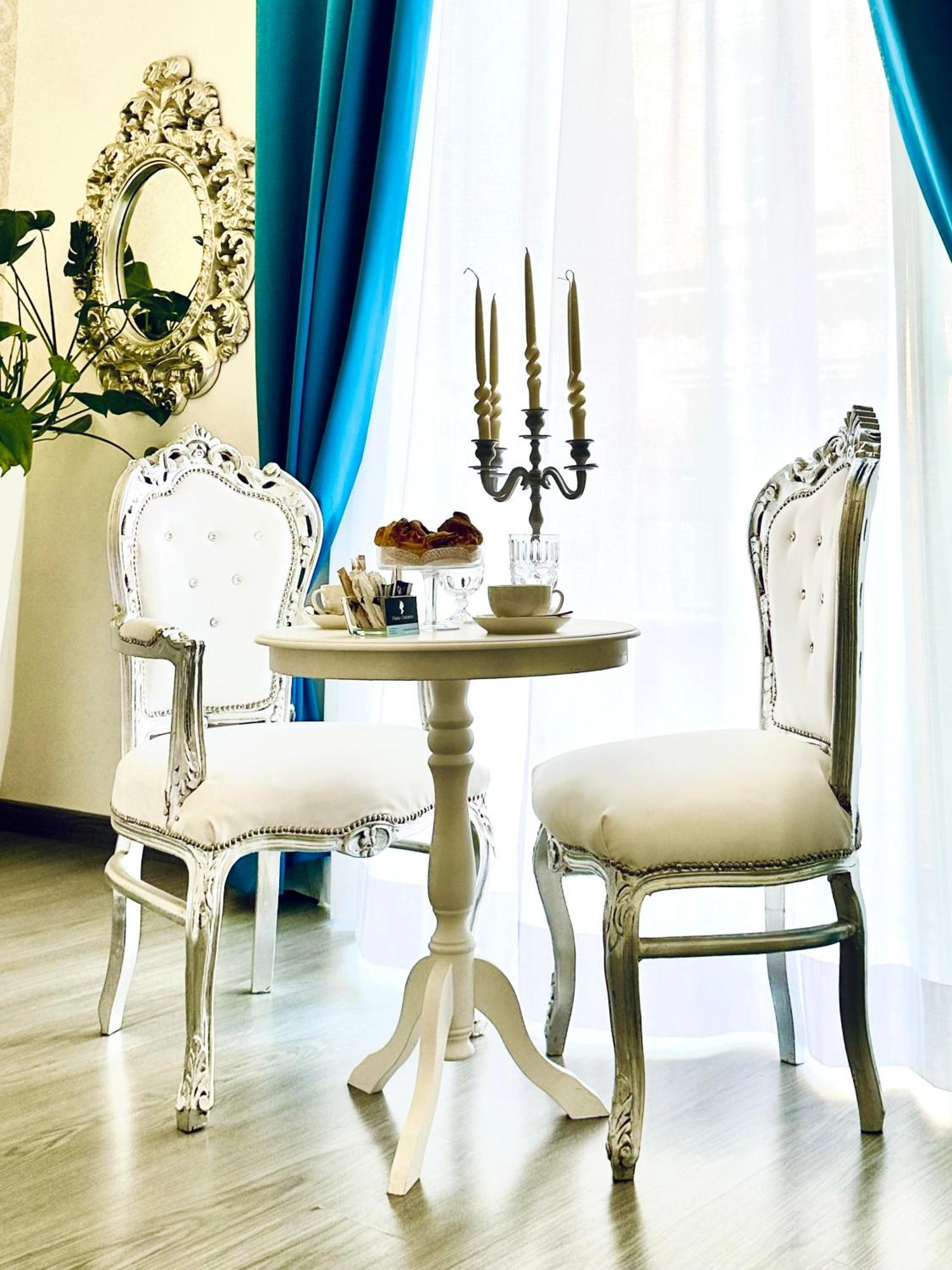 Palazzo Chiatamone Hotel Naples Luaran gambar