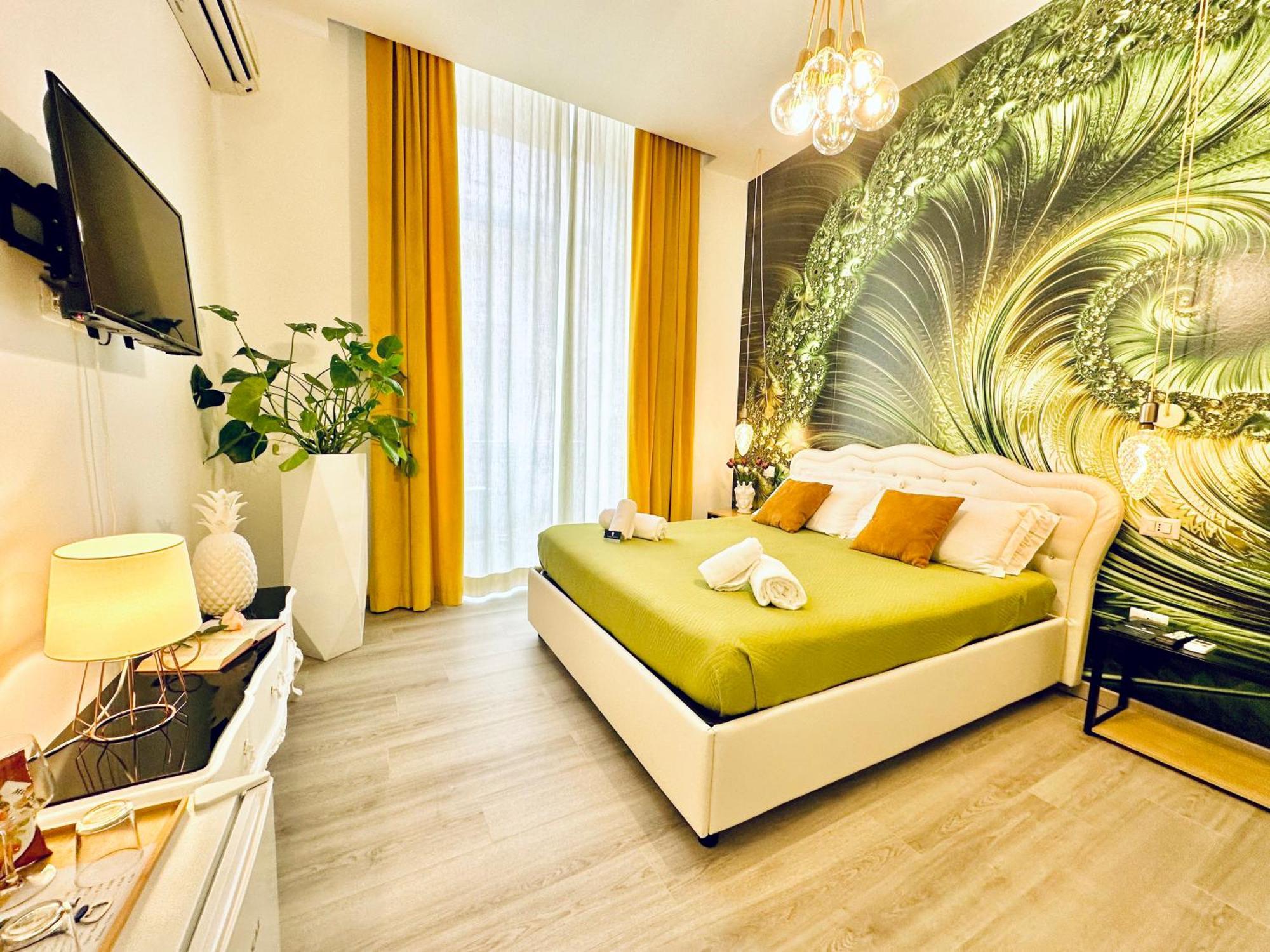 Palazzo Chiatamone Hotel Naples Luaran gambar